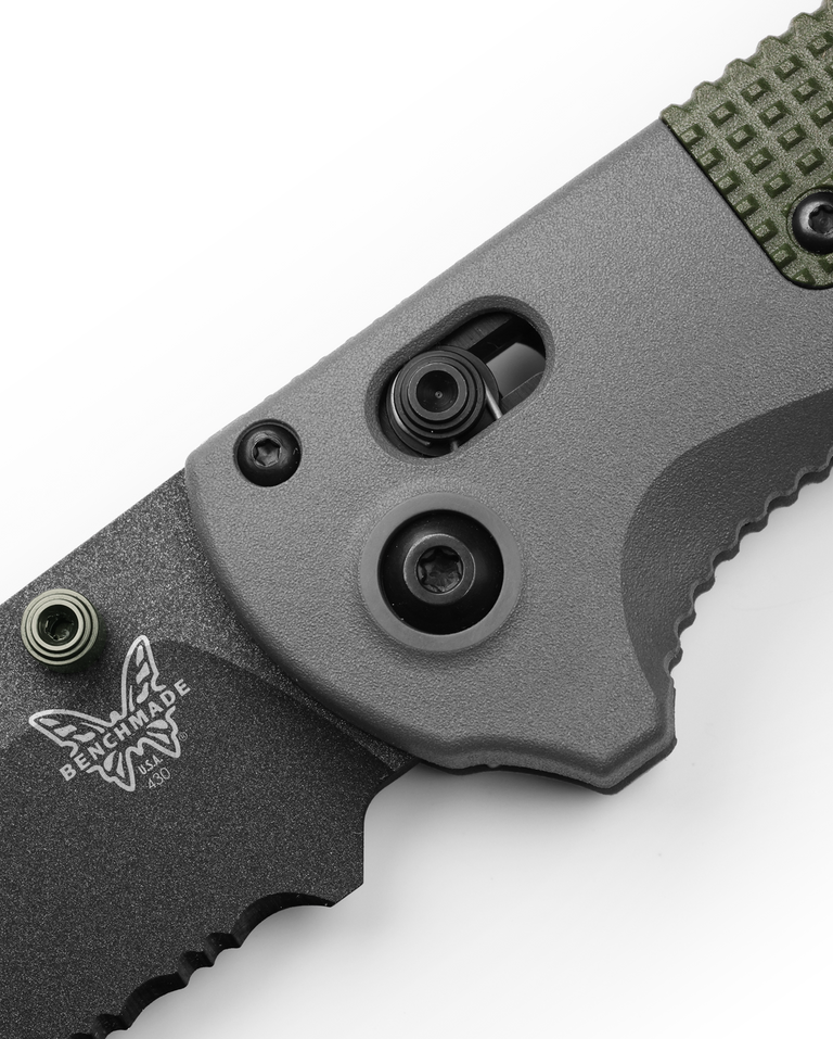 Benchmade REDOUBT®