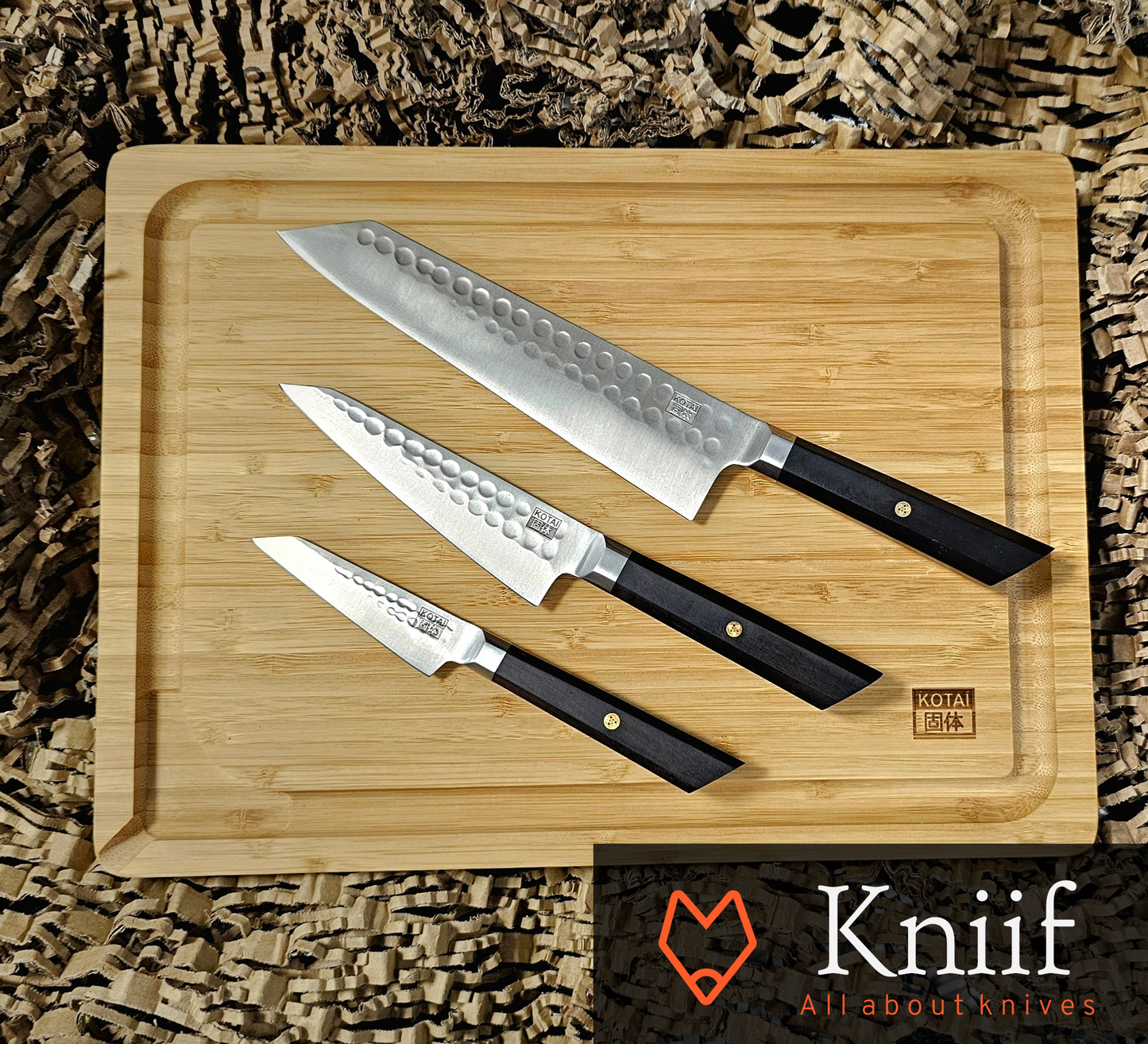 KOTAI 3 Bunka Damascus knife & Bamboo cutting board SET